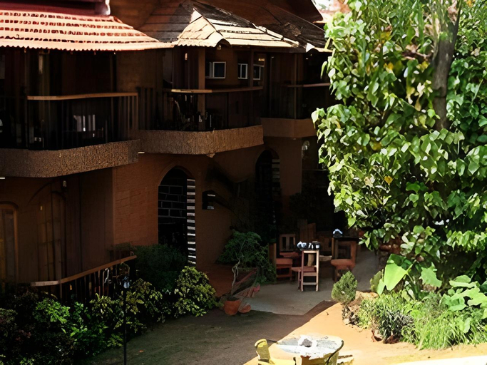 Exterior & Views 1, Sea Breeze Beach Hotel, North Goa