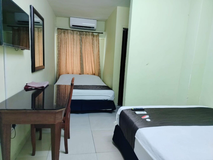 Bedroom 8