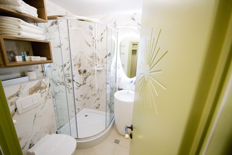 Bathroom 3, Pleiada Boutique Hotel, Iasi