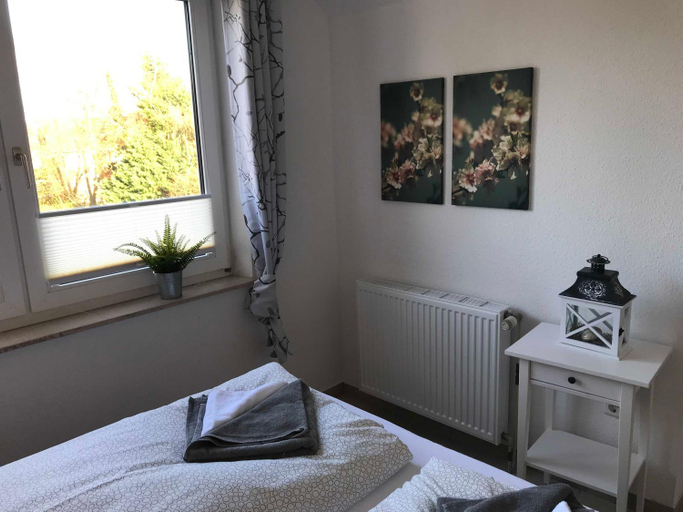 Bedroom 1, Wohnen am Wanderweg II, Aurich