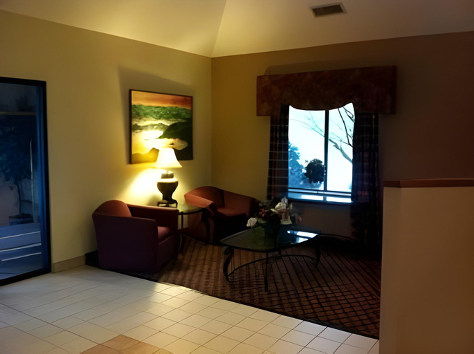 Others 3, Smoky Mountain Inn & Suites, Swain