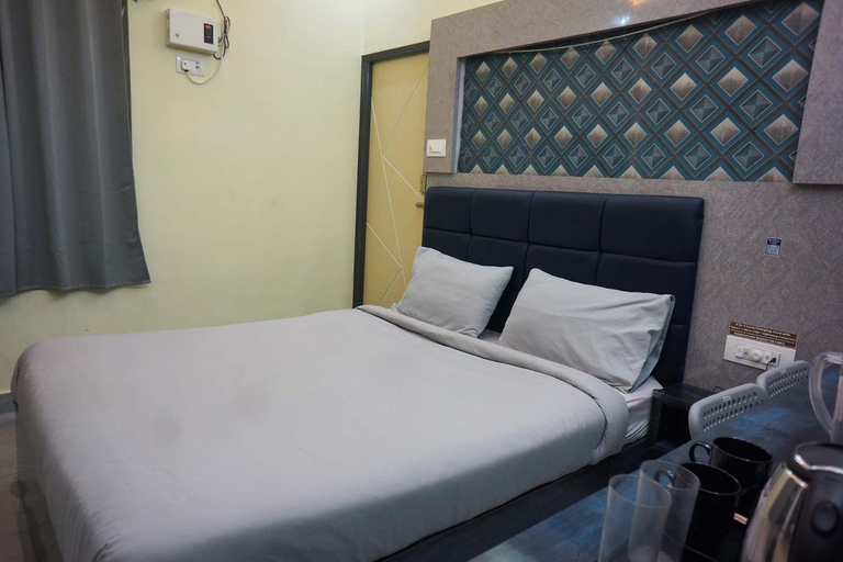 Bedroom 1, Elite Resort, Vellore