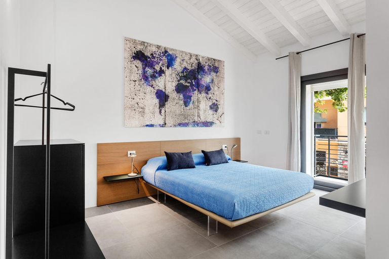 Others 5, Double D House, Olbia-Tempio