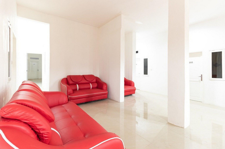 Public Area, RedDoorz @ Medan Johor, Medan