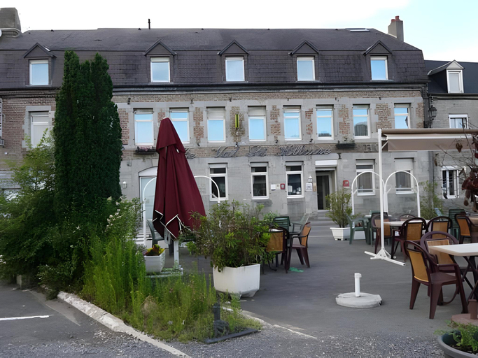 Others 4, Hotel Val Saint Hilaire, Ardennes