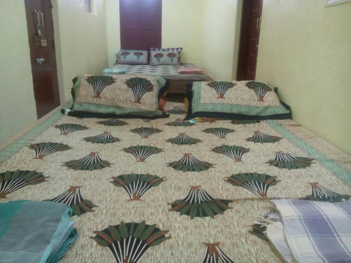 Bedroom 4, Raghavi Tourist Home, Kanniyakumari
