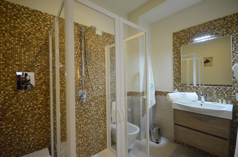 Bathroom 4, Ciuri Di Mari, Trapani