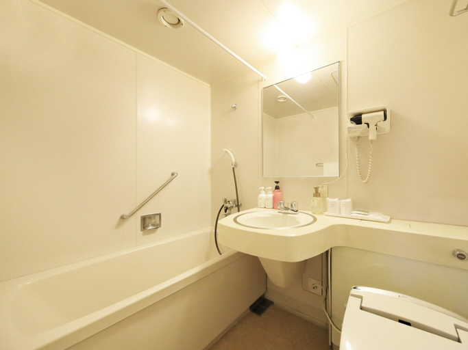 Bedroom 4, Hama No Yu, Shimosuwa