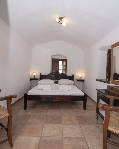 Bedroom 4, Goulas Traditional Guesthouse, Peloponnese