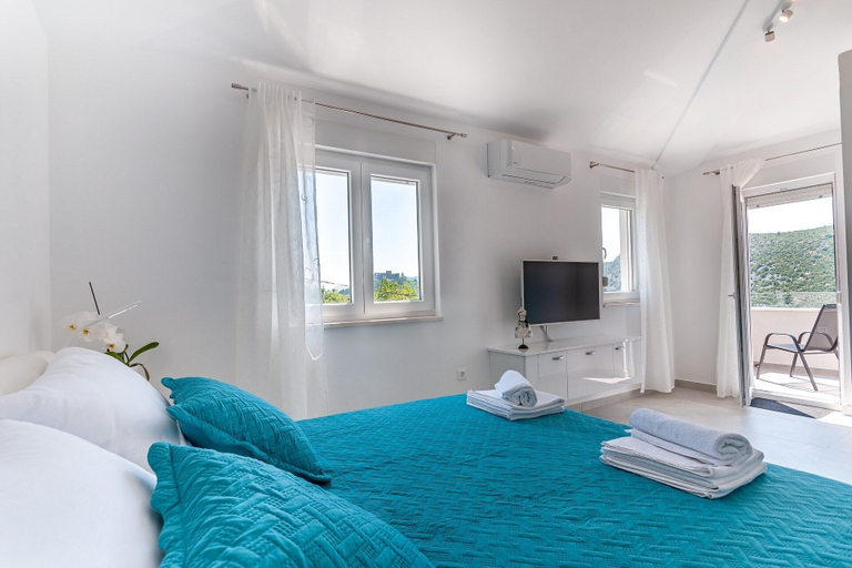 Bedroom 2, Villa nona Andrejka, Vinodolska
