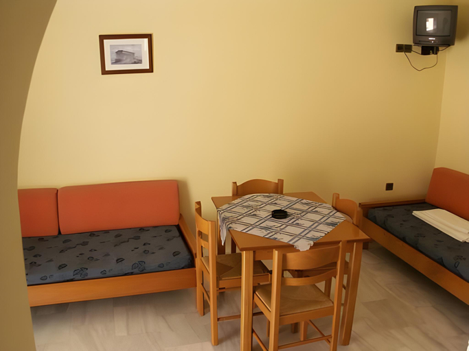 Others 3, Athena Hotel, Crete