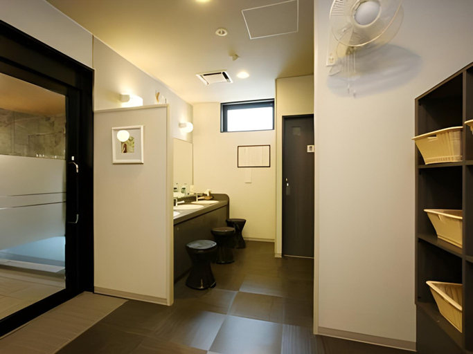 Bathroom 4, Hotel Route Inn Marugame, Marugame