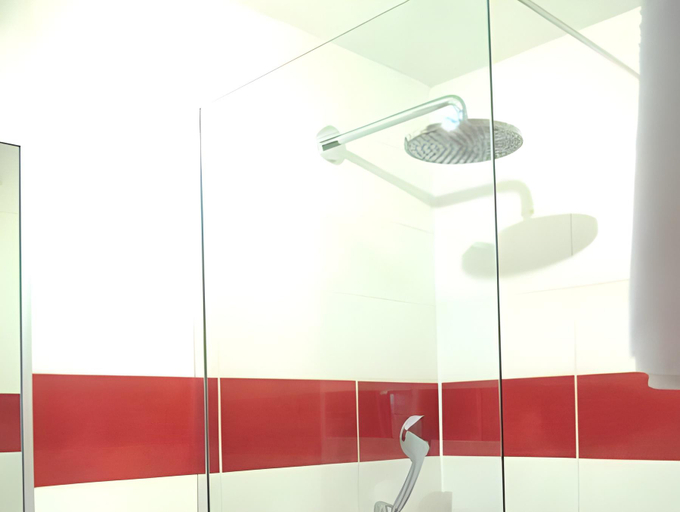 Bathroom 2, Hotel Restaurant Thum, Zollernalbkreis