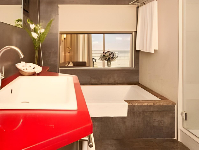 Bathroom 5, Hotel Vistamar by Pierre & Vacances, Baleares