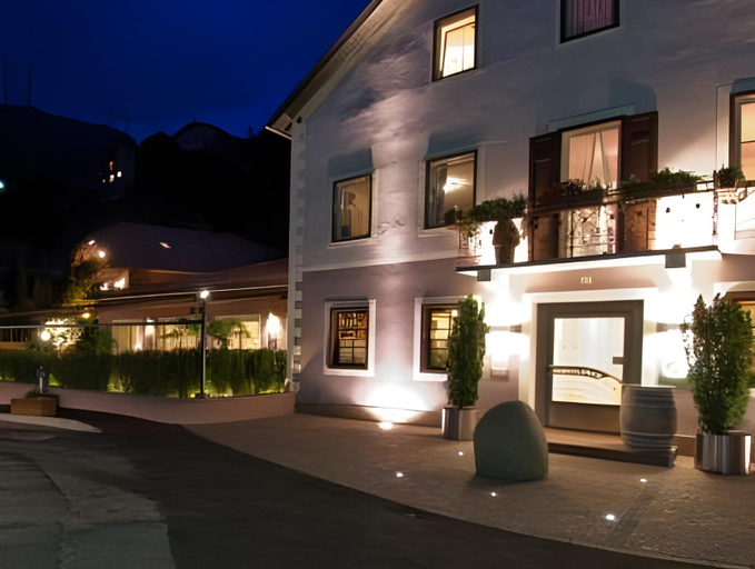Exterior & Views 1, Hotel Eggentaler, Bolzano
