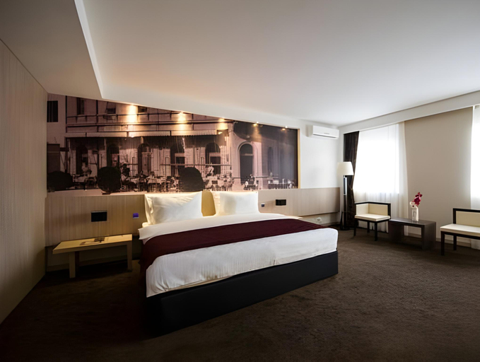 Bedroom 2, City Hotel Mostar, Herzegovina-Neretva