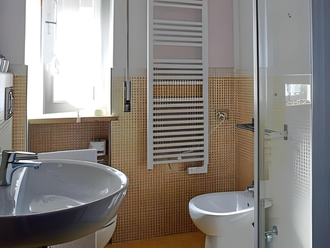 Bathroom 3, B&B Pisaland, Pisa