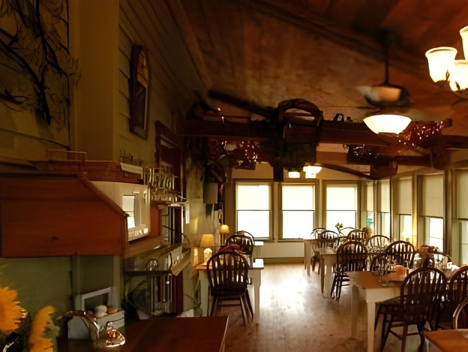 Food & Drinks 2, 1825 Inn Bed and Breakfast, Lebanon