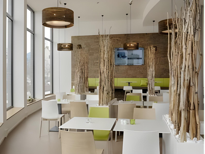 Food & Drinks 3, Mara Hotel, Ilm-Kreis