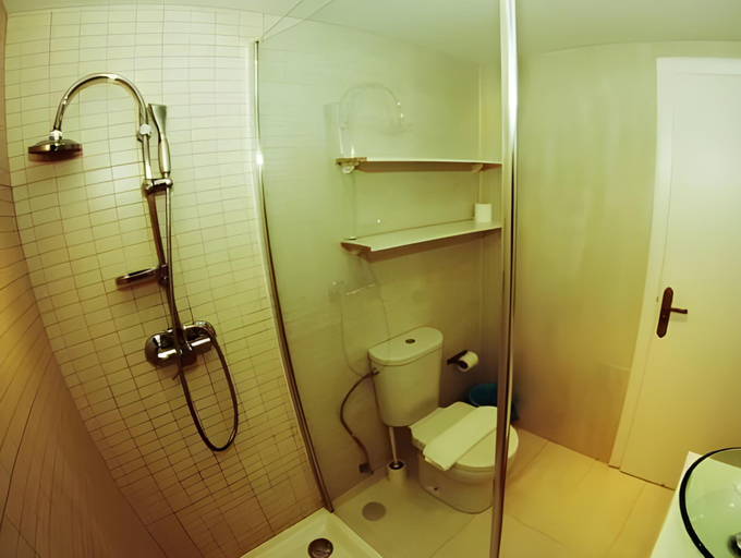 Bathroom 2, Urban Spaces Ibiza, Baleares