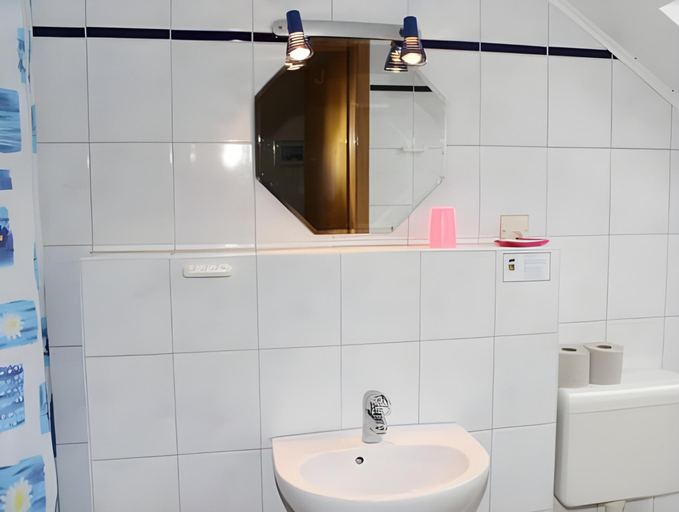 Bathroom 2, Hotel Panorama, Schleswig-Flensburg