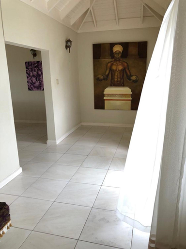 Public Area 2, Retreat Guest House