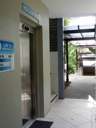 Public Area 2, Sea Point on Trinity Beach, Cairns