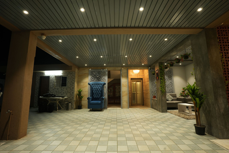 Others 5, Hotel Mountain View, Nashik