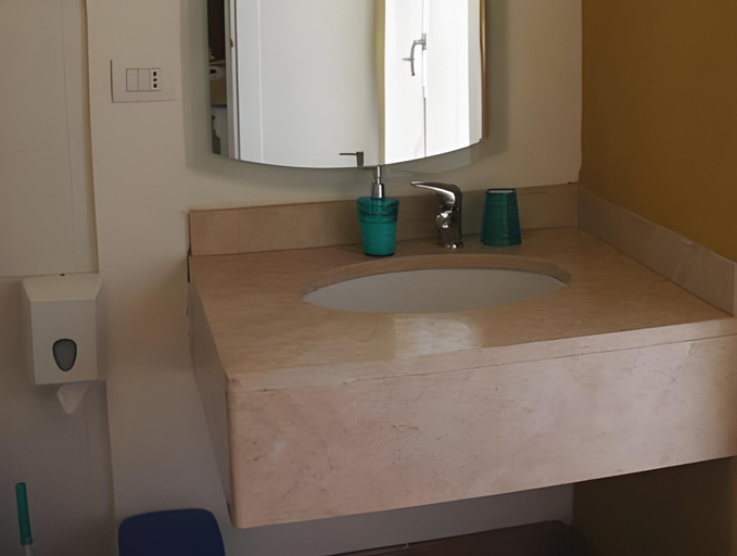 Bathroom 2, B&B Al Cristo, Verona