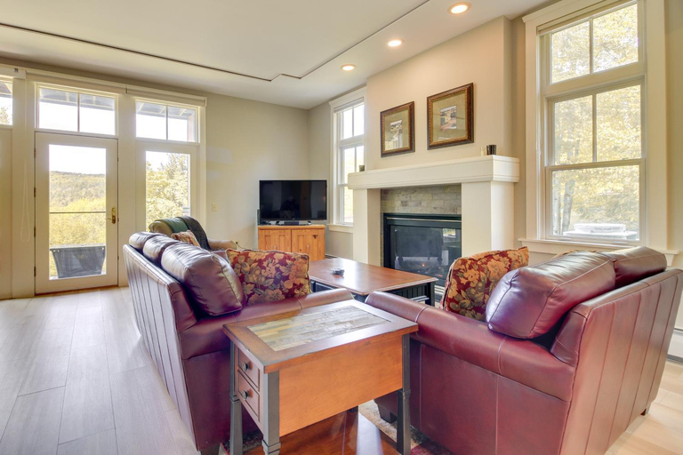 Others 5, Castle Hill Resort Condo 5 Mi to Slopes at Okemo!, Windsor