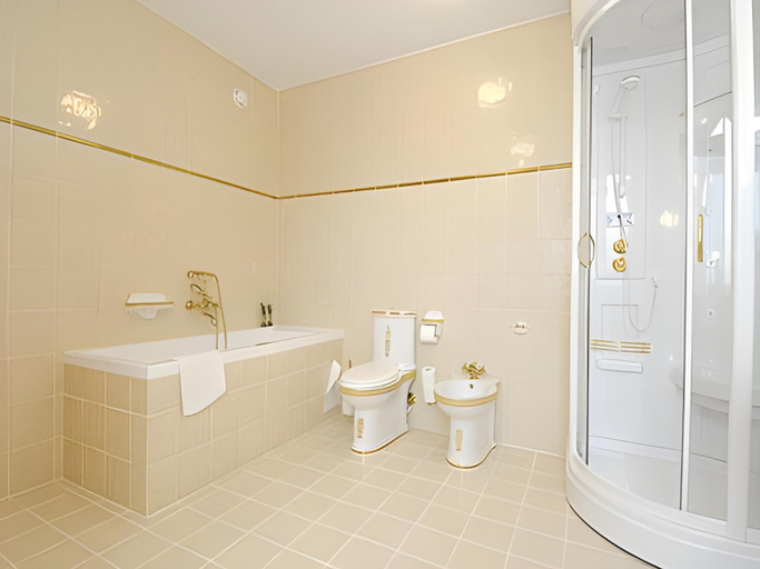 Bathroom 4, Hotel Royal, Århus