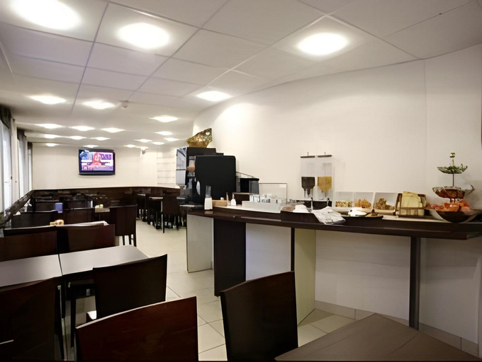 Food & Drinks 5, Hotel Revotel Nancy Centre Gare, Meurthe-et-Moselle