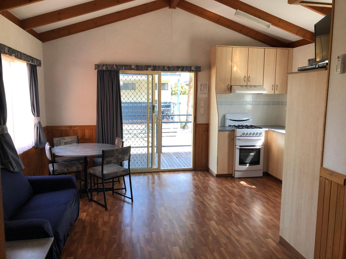Dining Room 15