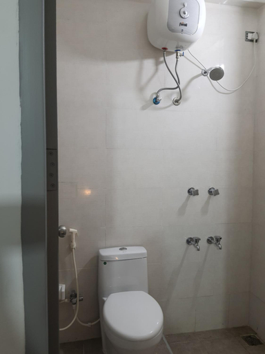 Bathroom 4, AURO MAISON, Viluppuram