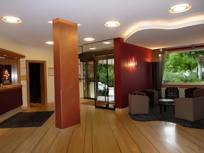 Public Area 3, Hotel Restaurant Vaillant proche Europapark-Rulantica, Bas-Rhin