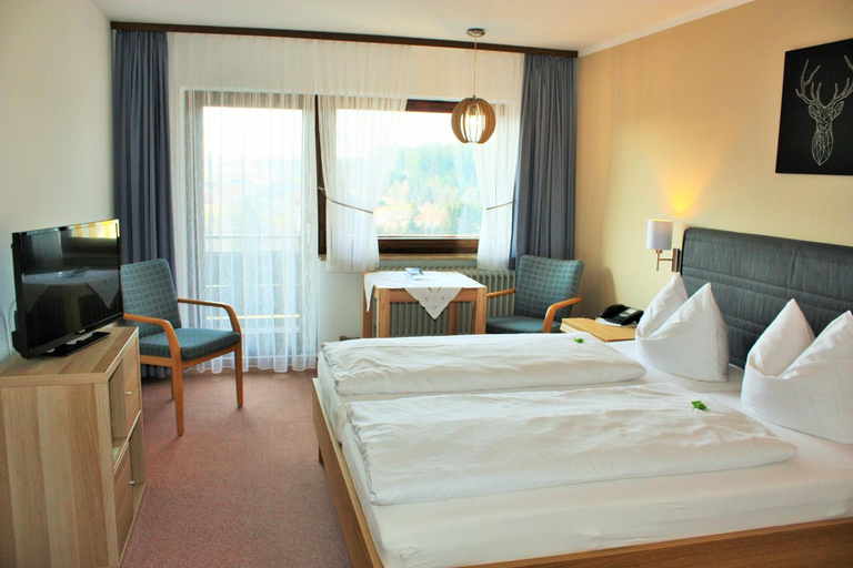 Bedroom 2, Hotel Panorama, Freudenstadt
