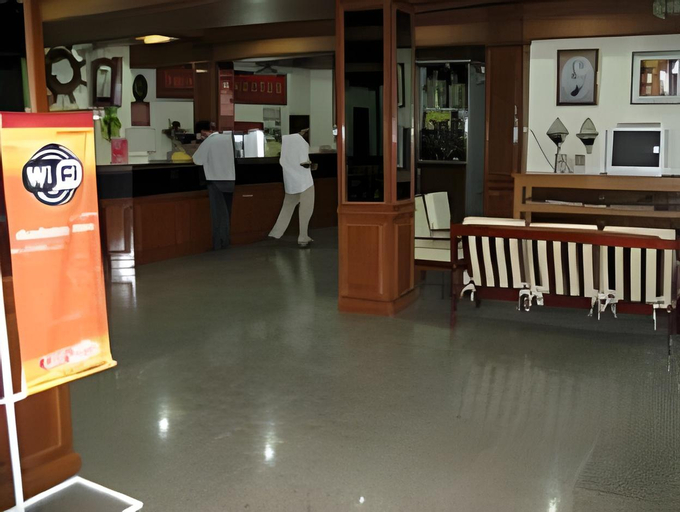 Public Area 9