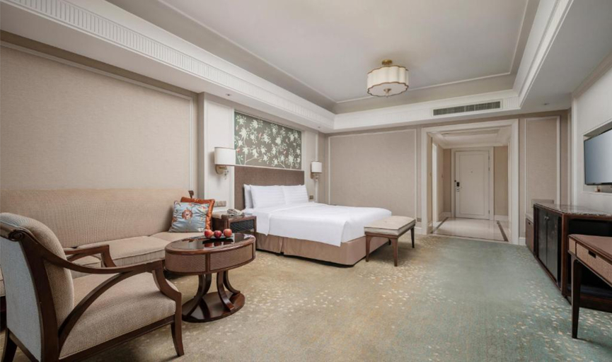 Bedroom 3, Grand Hotel Haikou (Managed by Accor), Haikou