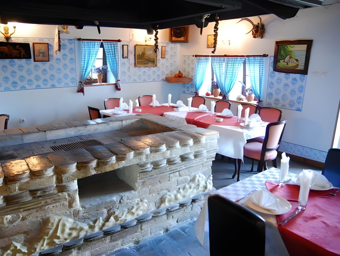 Food & Drinks, Jelen salas, Subotica