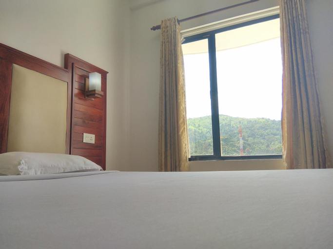 Bedroom 3, Hotel Sandra Palace, Theni