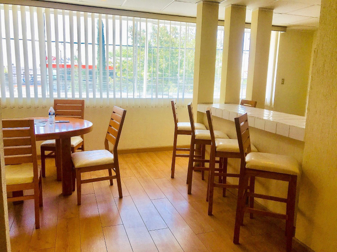 Food & Drinks, Suites Victoria Hotel, San Luis Potosí