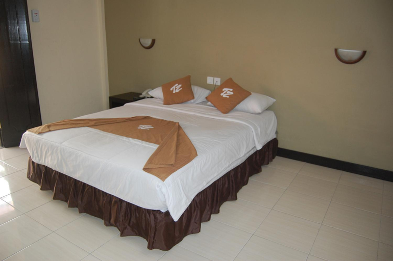 Bedroom 23