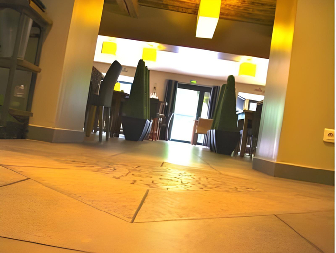 Public Area 2, Logis Hotel Burnichon, Rhône