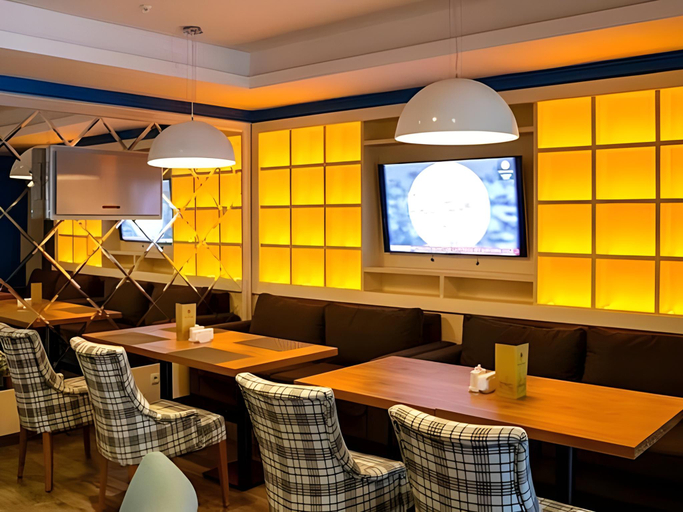 Food & Drinks 5, Red Village Hotel, Astana City