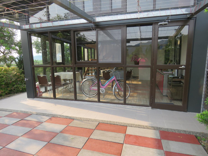 Food & Drinks, Sunny House II, Yilan