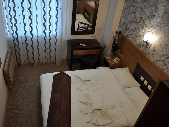 Bedroom 4, Esin Hotel, Merkez