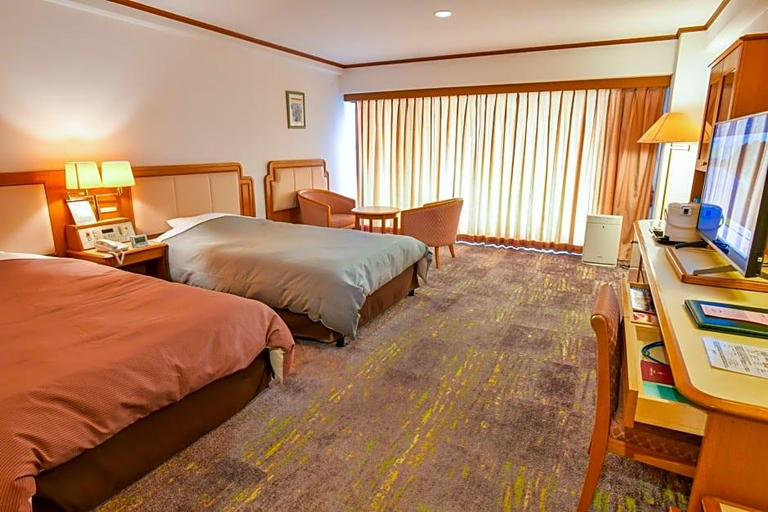 Bedroom 2, Daikoku Resort Hotel, Shibushi