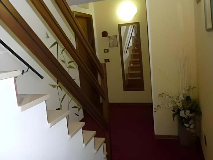 Albergo Aurora, Verona