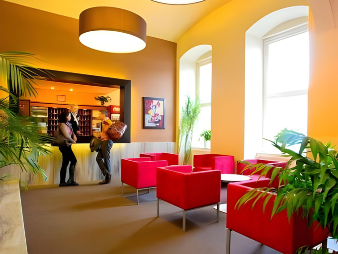 Public Area 2, Hotel Merkur, Praha 7
