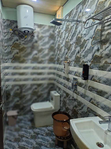 Bathroom, Glorious Resort Rishikesh, Garhwal